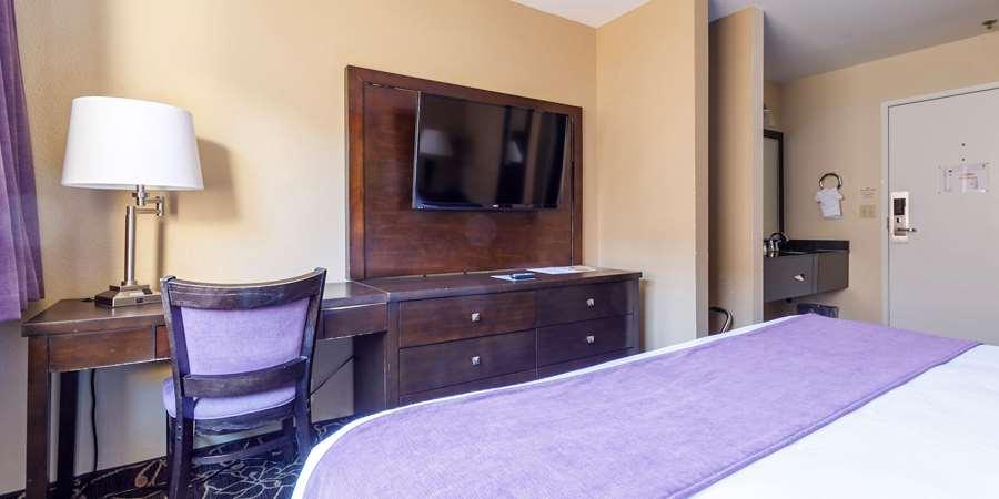 Red Garter Hotel & Casino By Red Lion Hotels West Wendover Room photo
